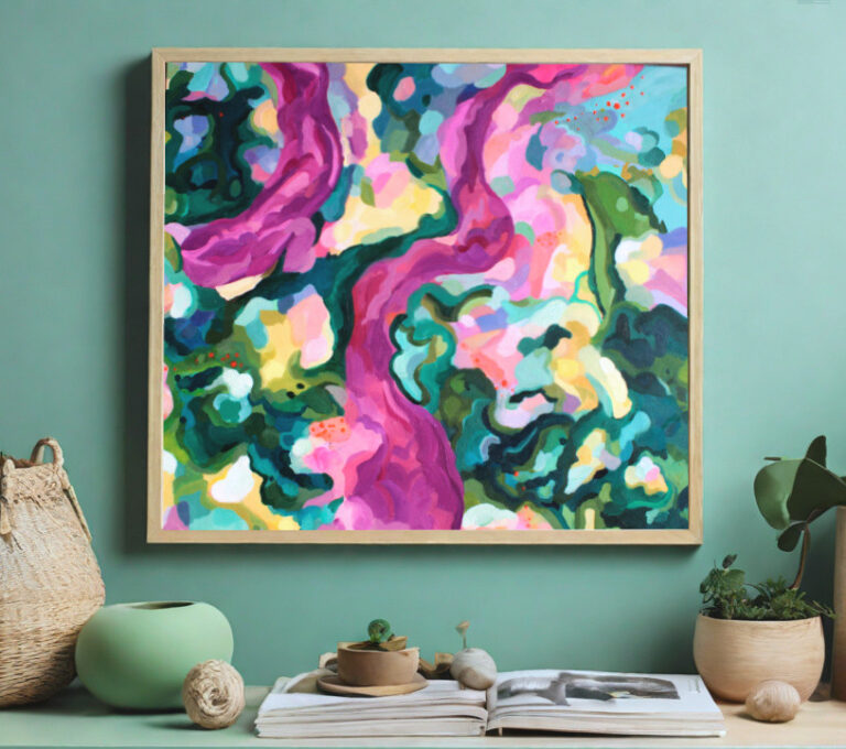 abstraktes Bild "Lush" gerahmt an einer Wand